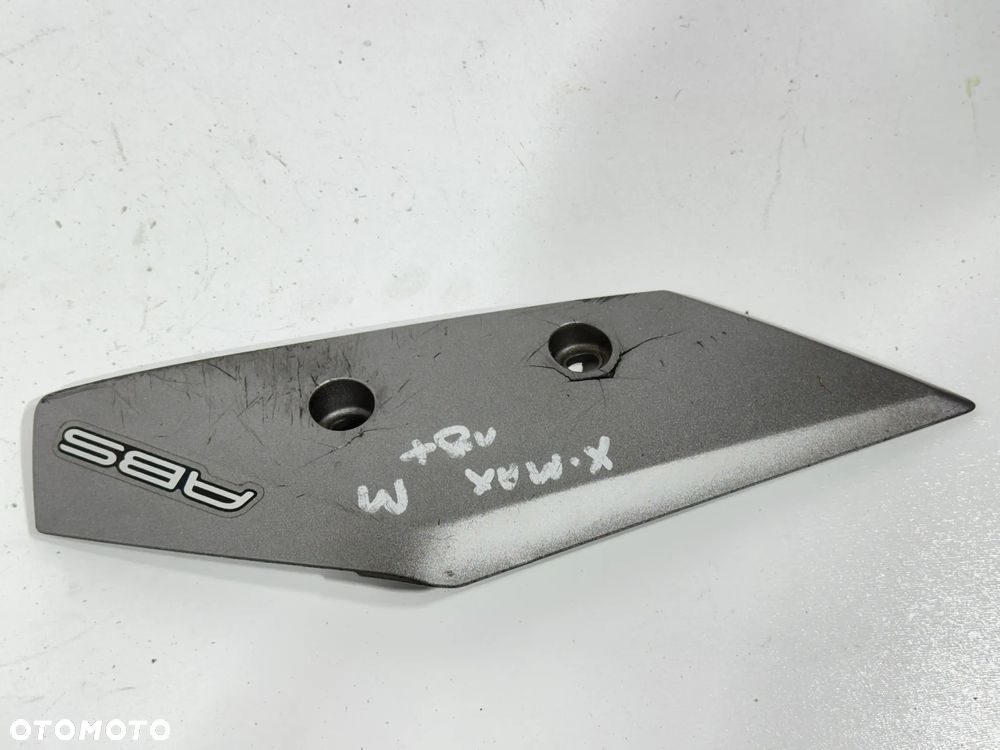 Boczek mocowanie błotnika  Yamaha X-Max 125 17-21R - 1