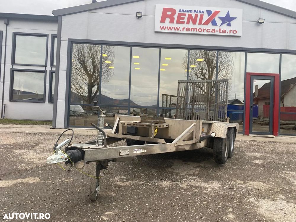 Alta Remorca Transport utilaje  2 axe 2700 kg 2,5m/1.25m - 3