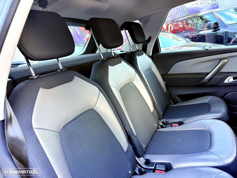 Citroën C4 Picasso - 26