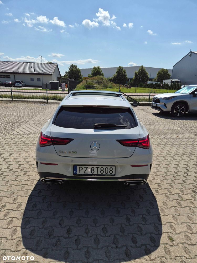 Mercedes-Benz CLA - 2