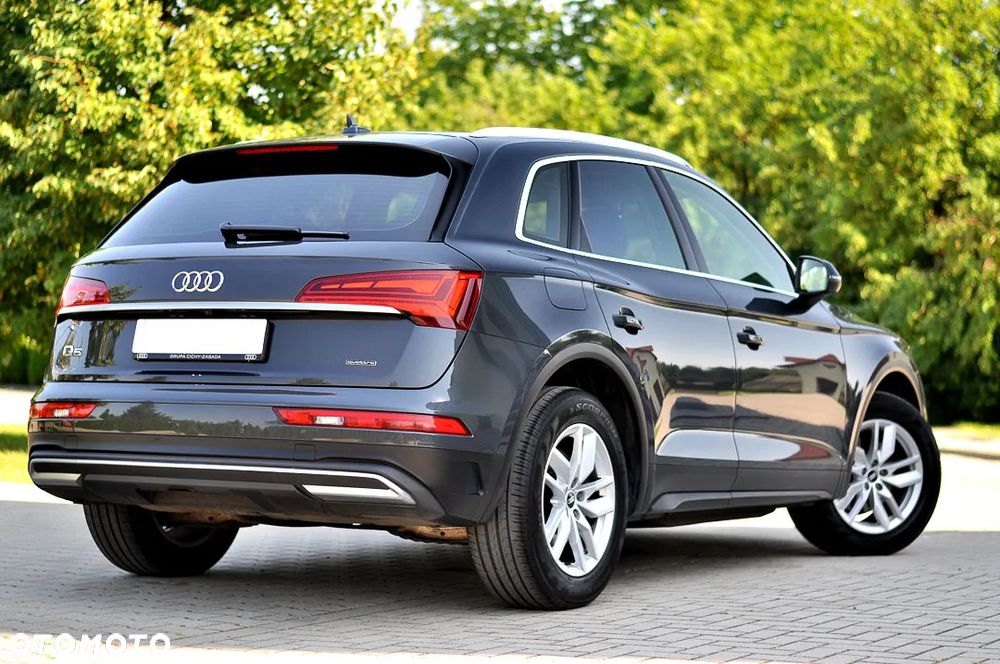 Audi Q5 40 TDI quattro S tronic sport - 4