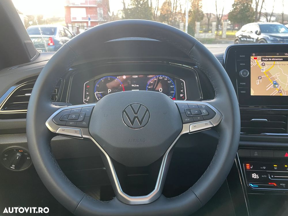 Volkswagen T-Roc 1.5 TSI DSG Style - 21
