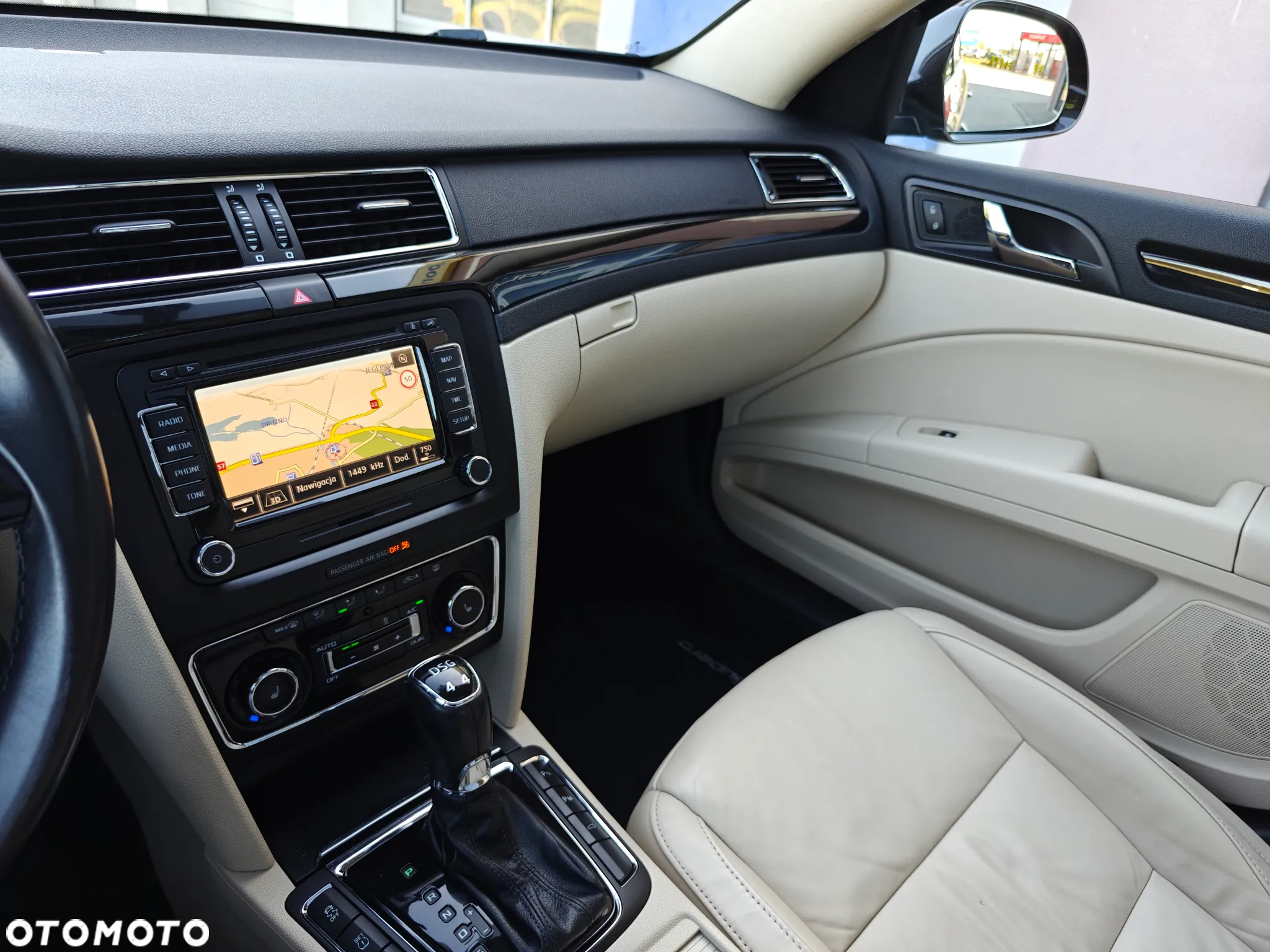 Skoda Superb 2.0 TDI 4x4 Platinum Outdoor DSG - 26