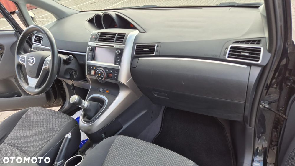 Toyota Verso 1.8 5-Sitzer Life - 18