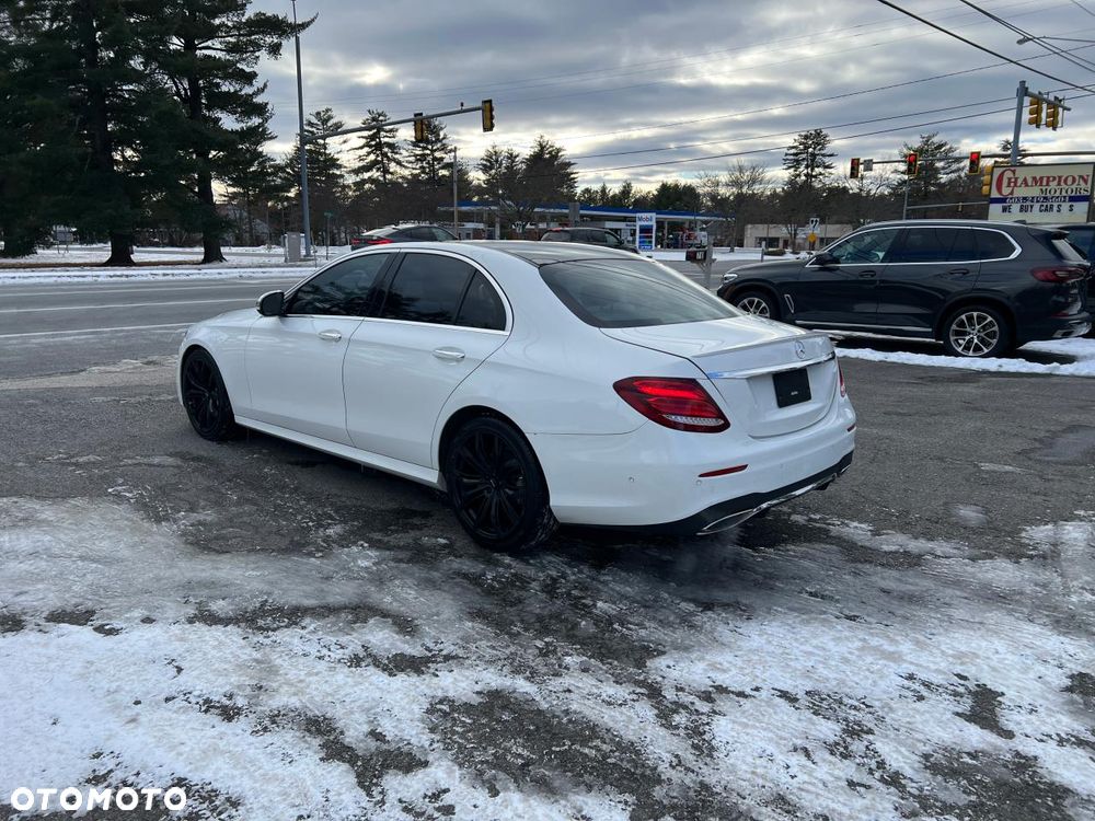 Mercedes-Benz Klasa E - 3