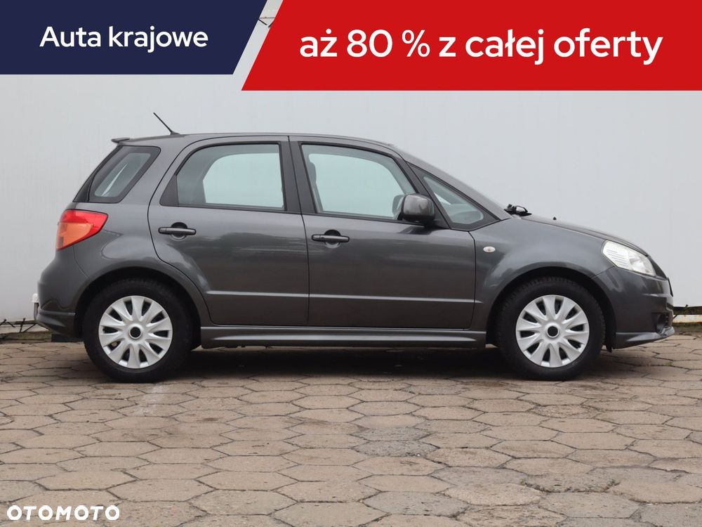 Suzuki SX4 - 8