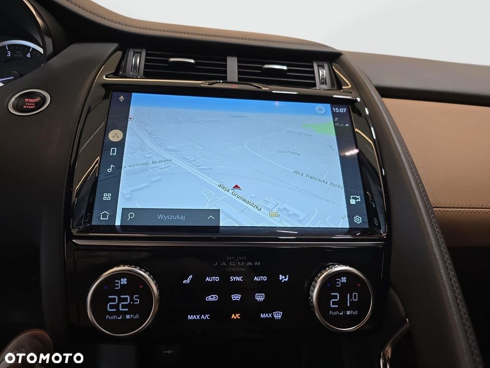 Jaguar E-Pace - 21