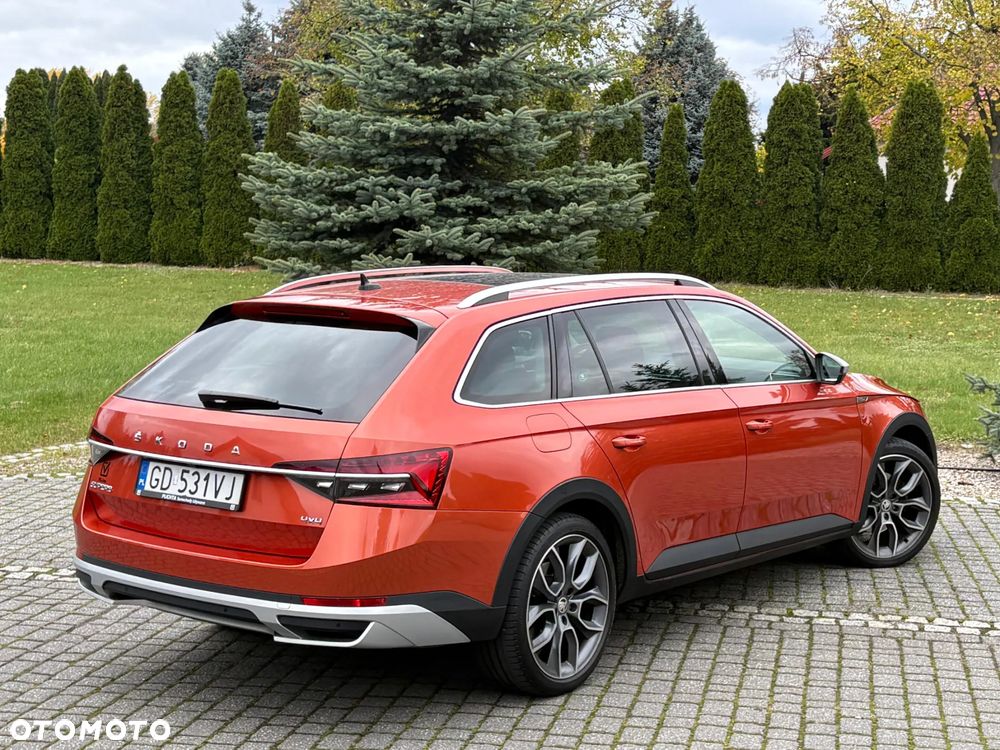 Skoda Superb 2.0 TDI SCR 4x4 Scout DSG - 6