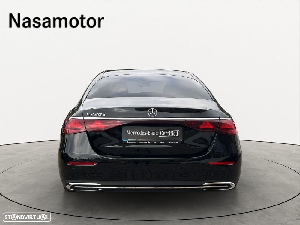 Mercedes-Benz E 220 - 4