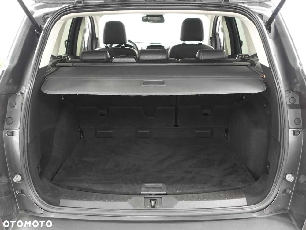 Ford Kuga 2.0 TDCi 4x4 Business Edition - 22