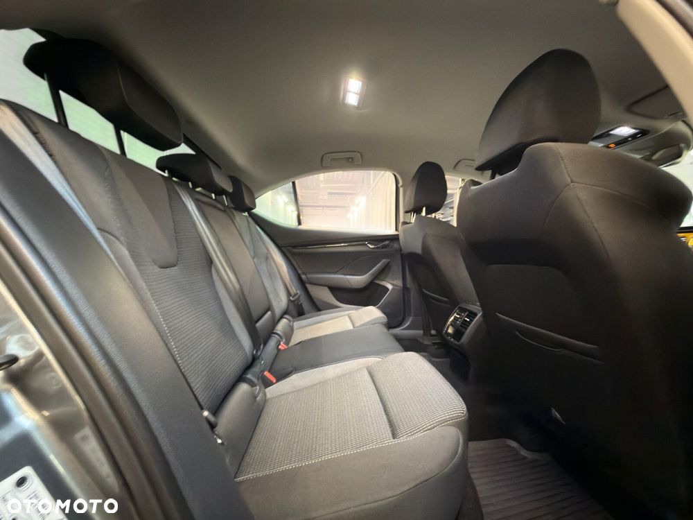 Skoda Octavia 1.5 TSI ACT Ambition - 24