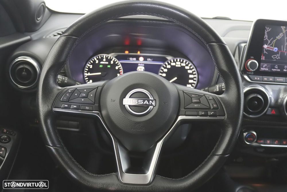 Nissan Juke 1.0 DIG-T N-Connecta - 17