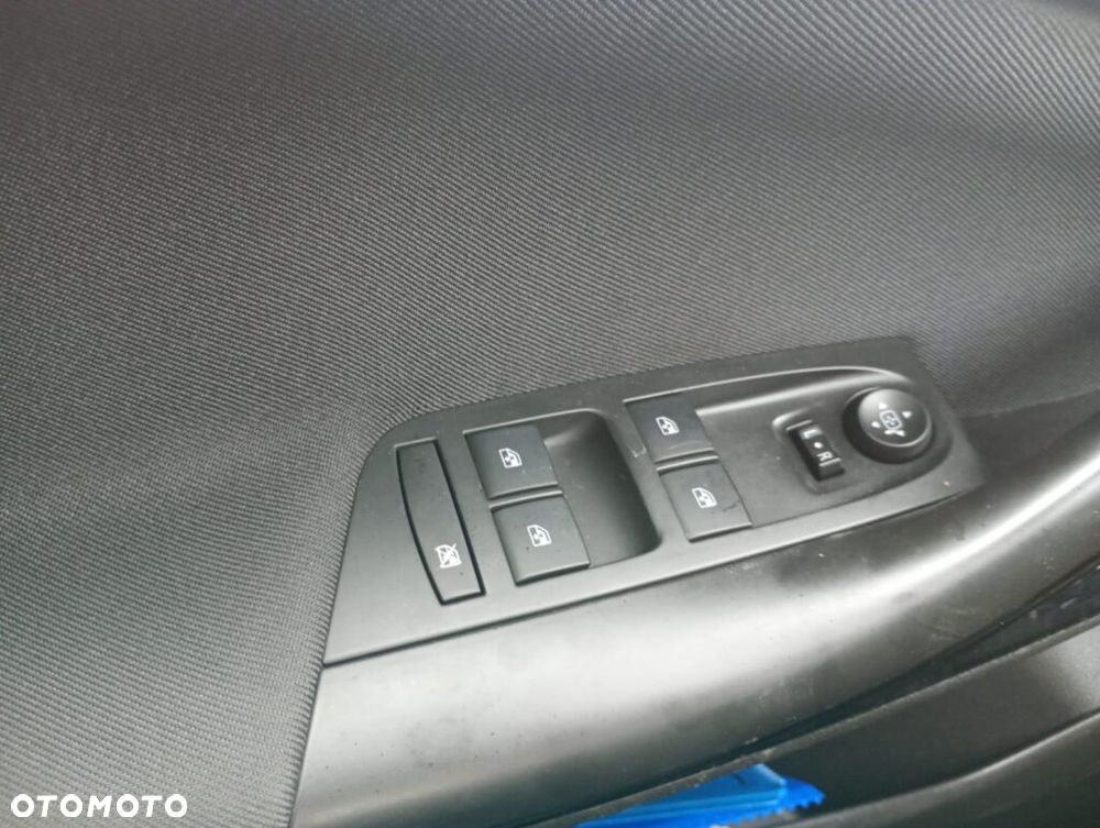 Opel Astra 1.4 Turbo Active - 11