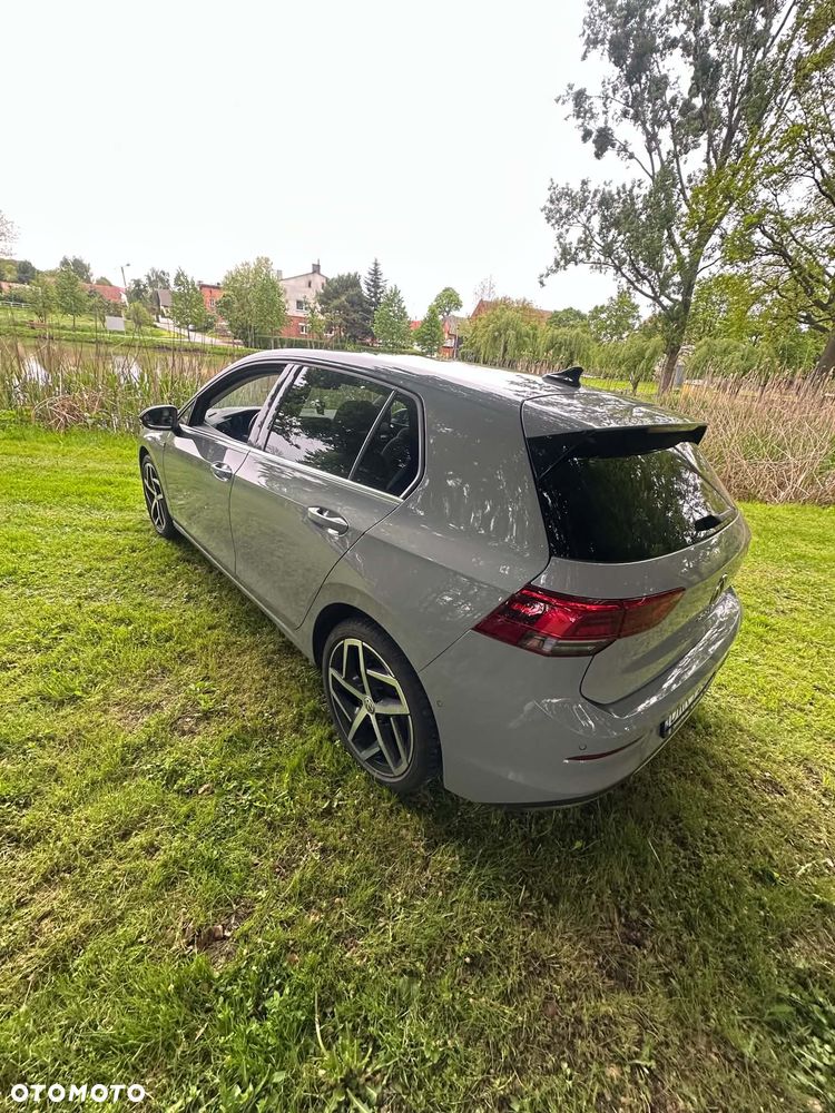 Volkswagen Golf 1.5 TSI EVO Style - 5