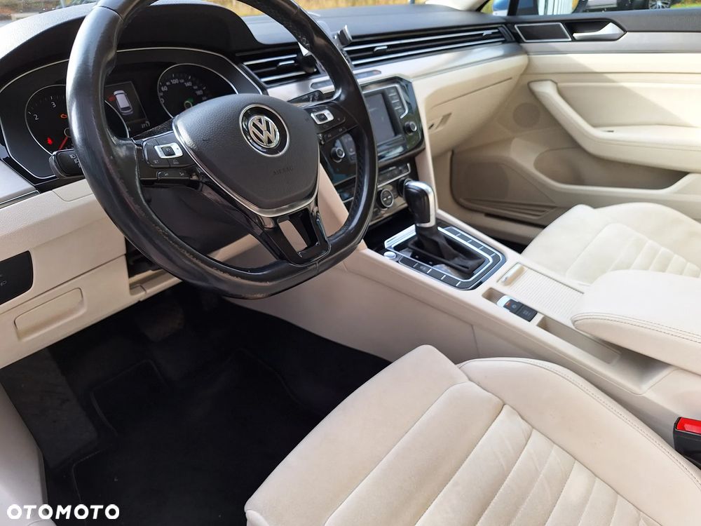 Volkswagen Passat 2.0 TDI BMT Highline DSG - 15