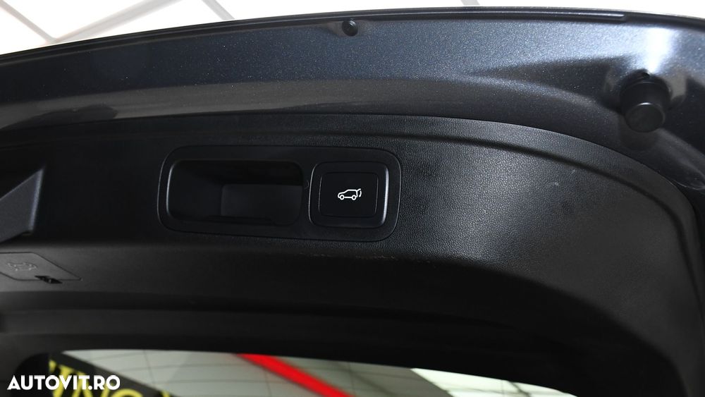 MG HS 1.5 T-GDi 7DCT Exclusive - 25