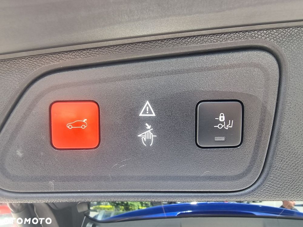 Peugeot 3008 1.6 THP Allure S&S EAT6 - 26