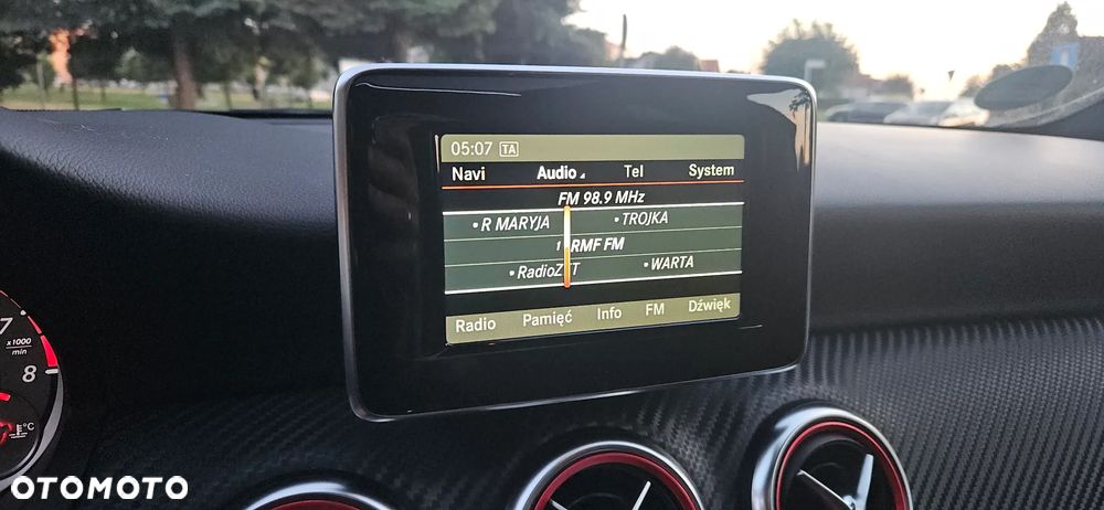 Mercedes-Benz Klasa A 180 (BlueEFFICIENCY) AMG Sport - 36
