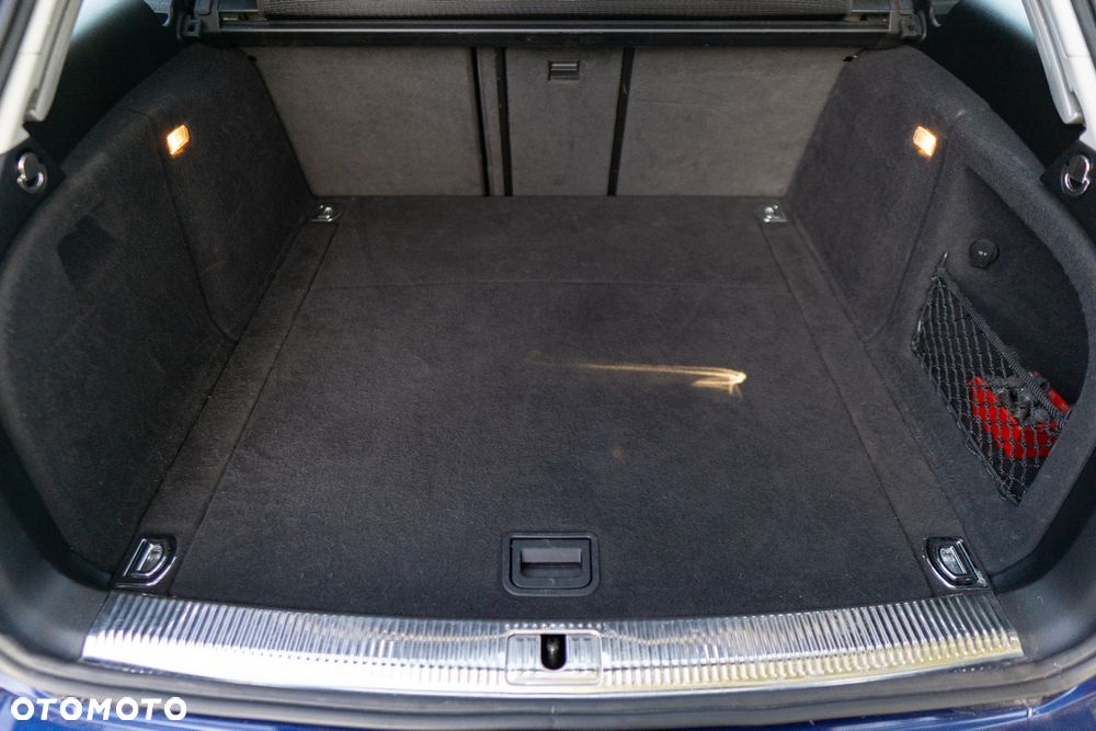 Audi A4 Avant - 35