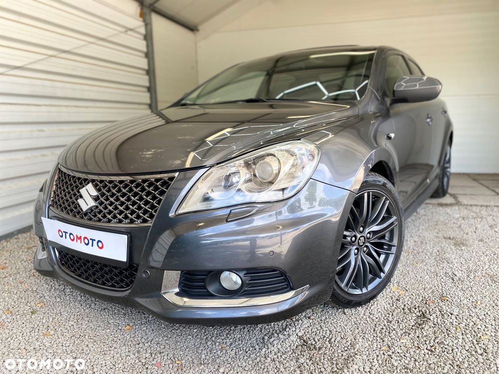 Suzuki Kizashi 2.4 Sport 4WD CVT - 1
