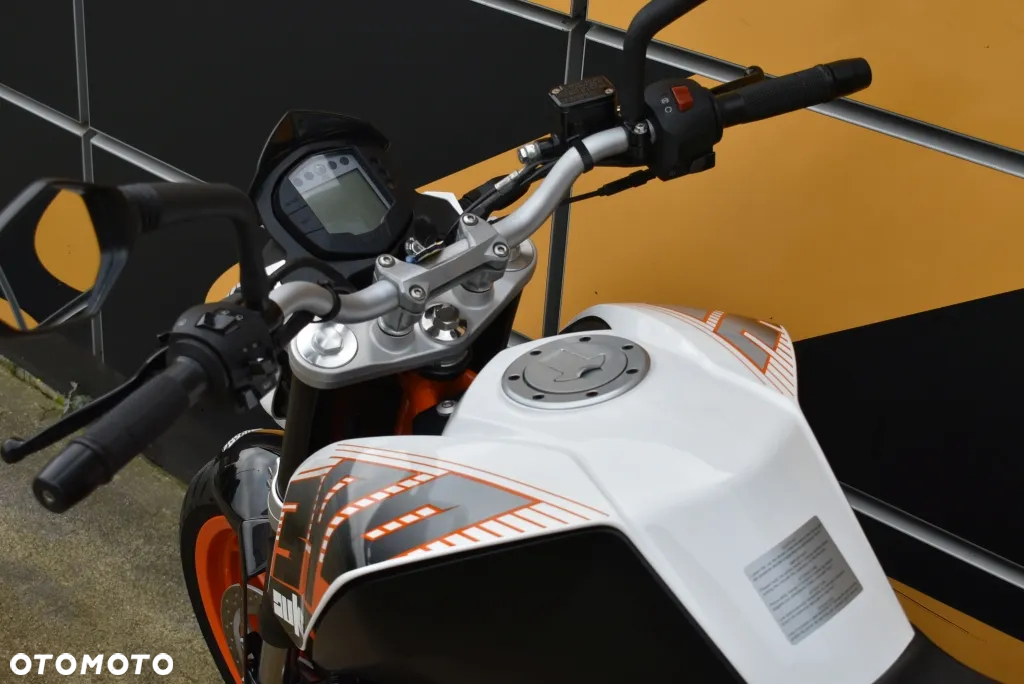 KTM Duke - 11
