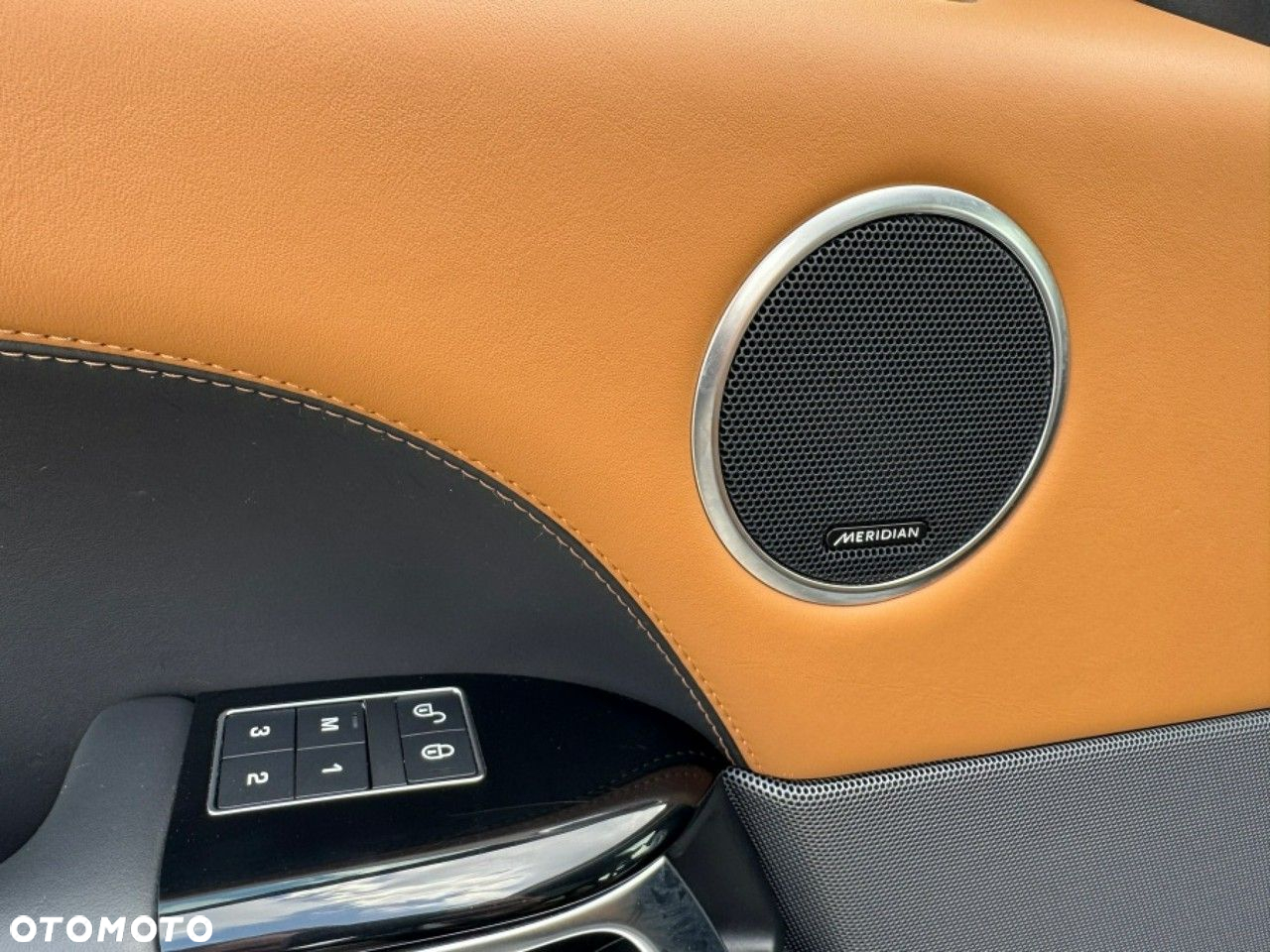 Land Rover Range Rover Sport - 11