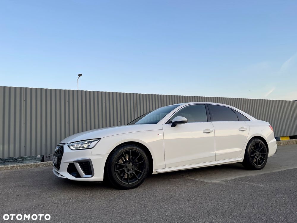 Audi A4 ver-40-tfsi-mhev-s-line-s-tronic - 4