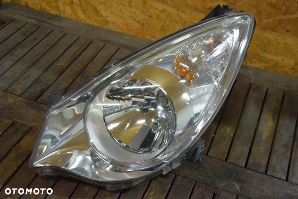 Opel Agila B II 08- Lampa przednia lewa lewy przód EUROPA 093193971