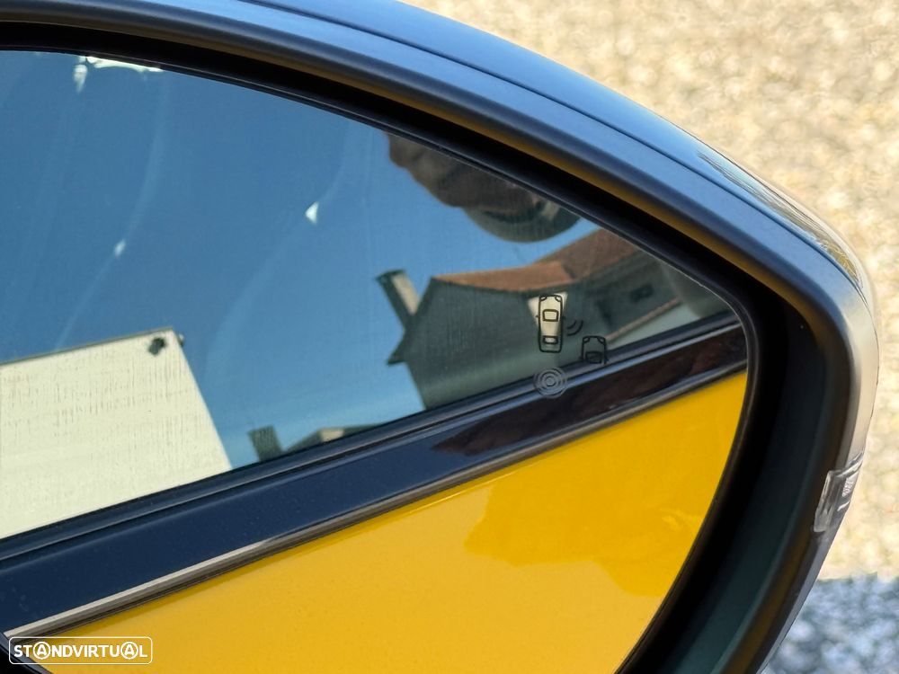 Peugeot e-208 GT Pack - 13