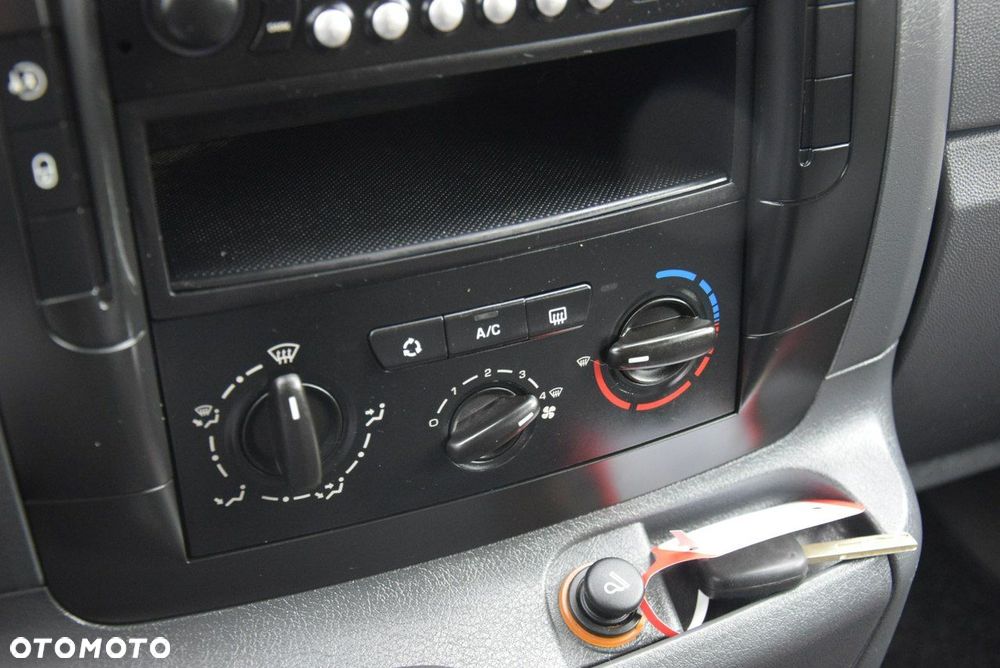 Peugeot Expert Tepee L2H1 (5-Si.) Allure - 21