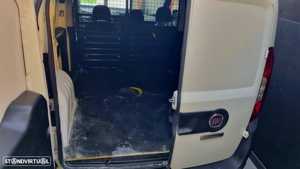 Fiat DOBLO 1.3 - 3 LUGARES - 12