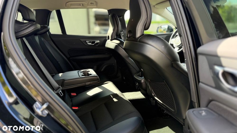 Volvo V60 D3 Geartronic Kinetic - 19