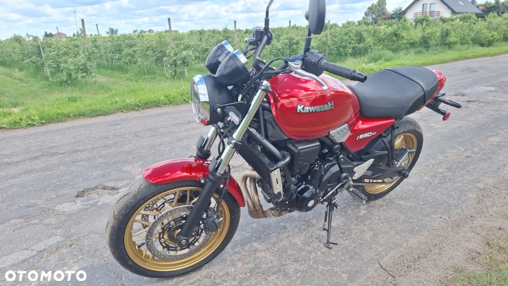 Kawasaki Z 650 RS - 39