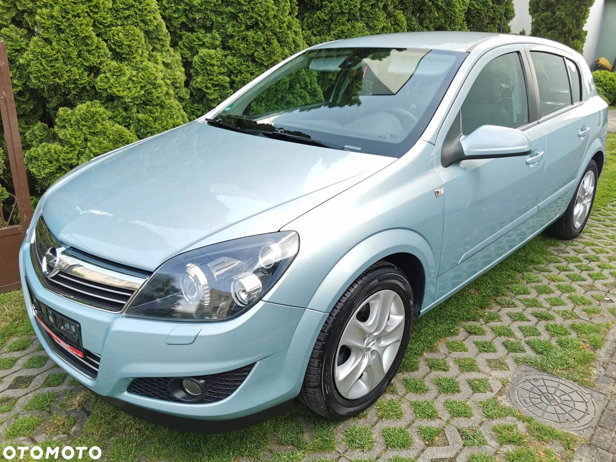 Opel Astra III 1.6 Cosmo - 1
