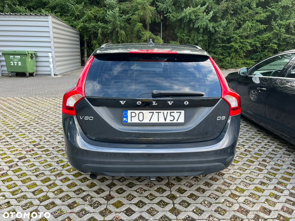 Volvo V60 D3 Geartronic Momentum - 4