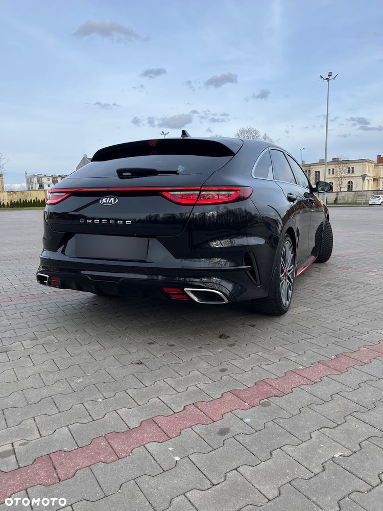 Kia ProCeed 1.6 T-GDI GT DCT - 2
