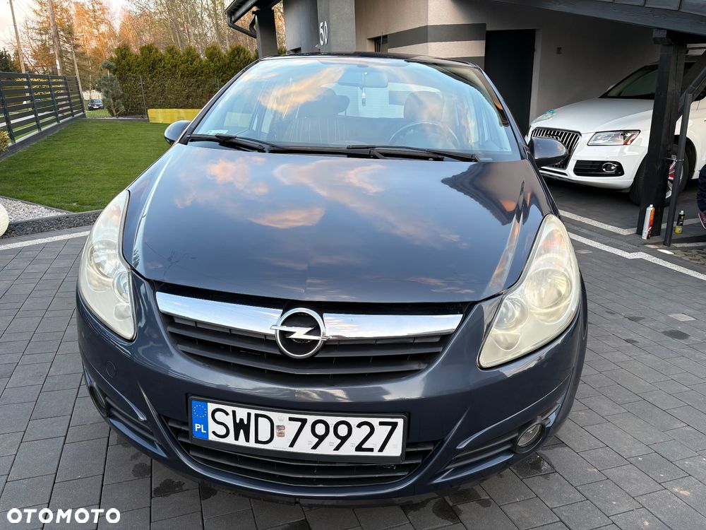 Opel Corsa 1.2 16V Cosmo - 3