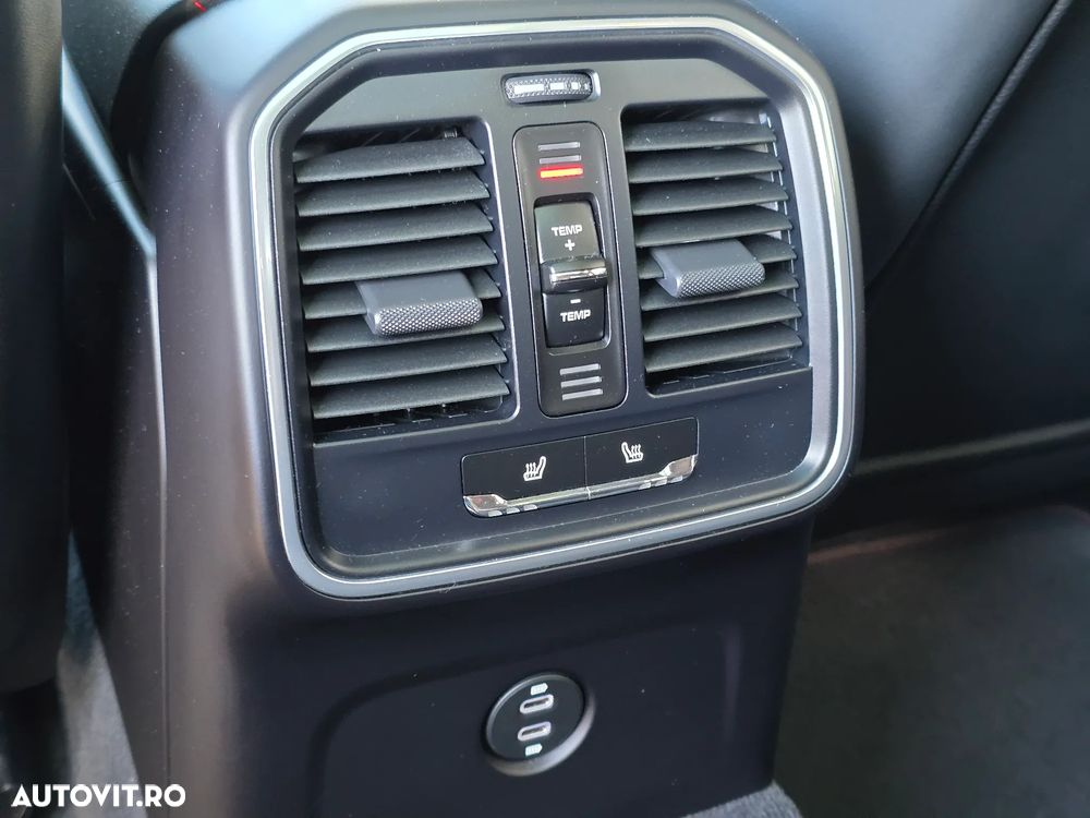 Porsche Macan - 19