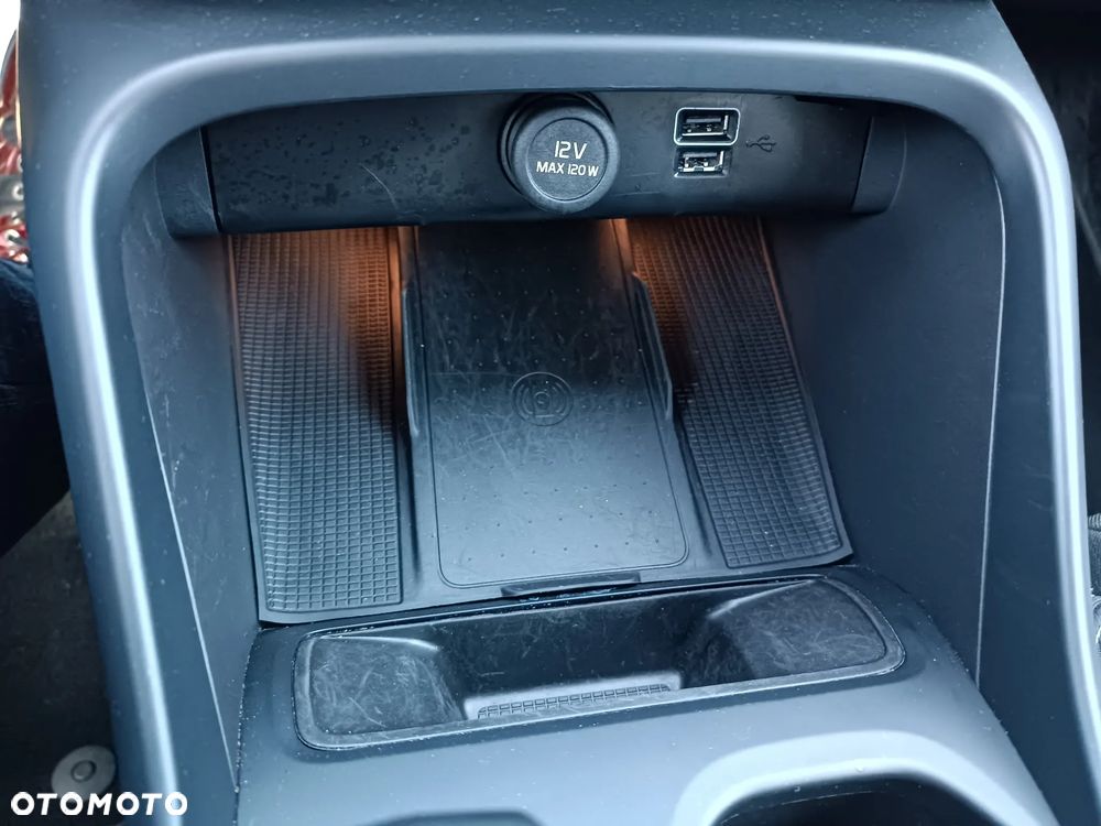 Volvo XC 40 T2 Core - 17