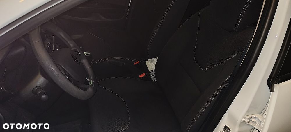 Renault Clio 0.9 TCe Life - 11