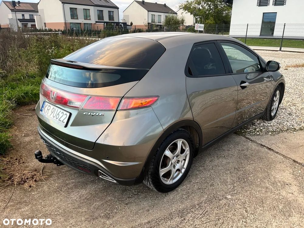 Honda Civic 1.8 Sport - 3