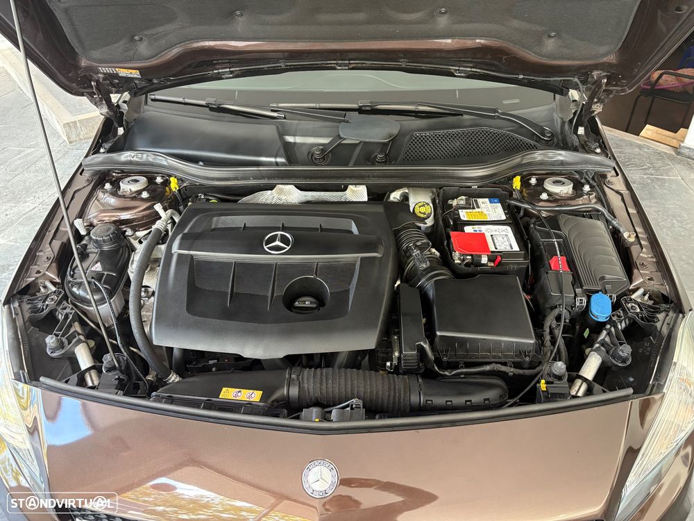 Mercedes-Benz A 180 d BlueEFFICIENCY Edition - 27