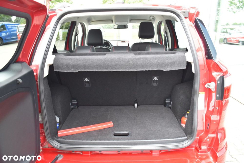 Ford EcoSport - 37