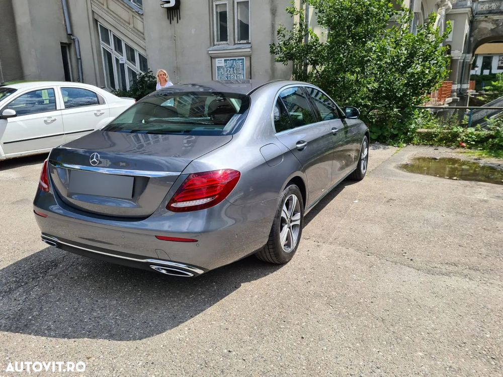 Mercedes-Benz E 220 d 4MATIC Aut. - 5