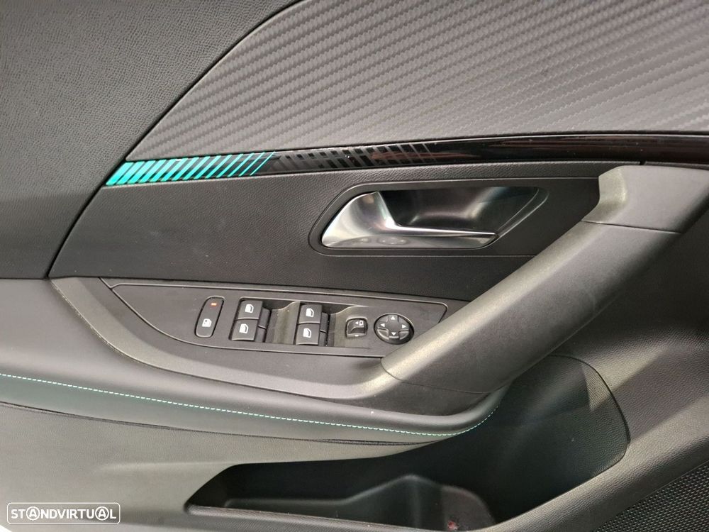 Peugeot 2008 1.5 BlueHDi Allure - 23