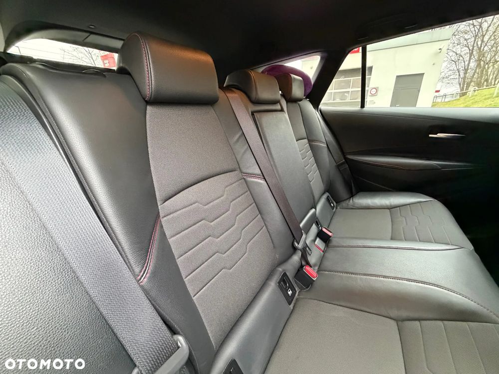 Toyota Corolla - 14