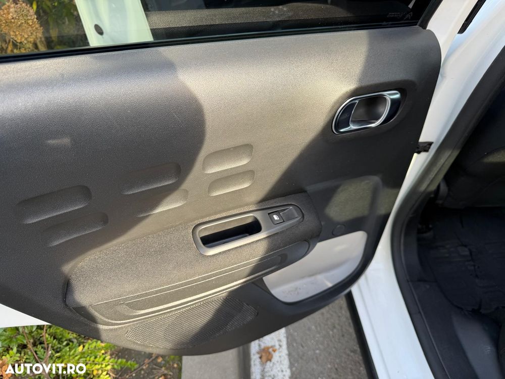 Citroën C3 1.2 PureTech S&S BVM5 Shine - 20