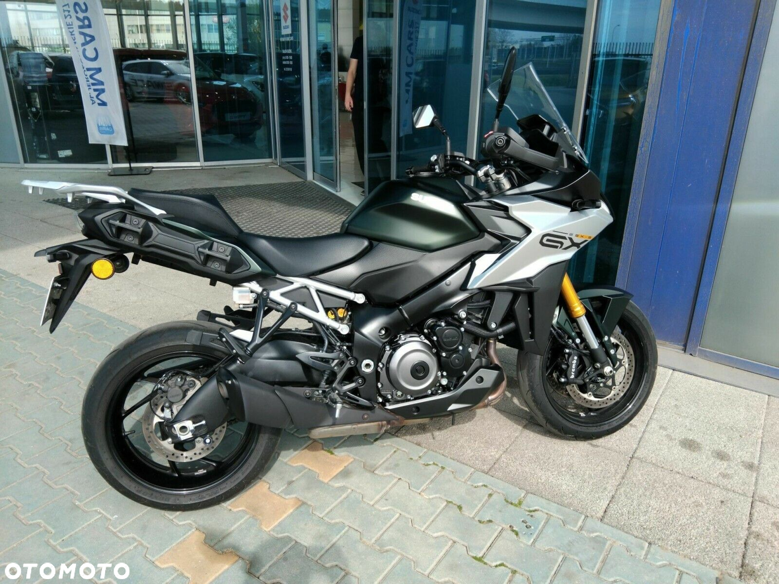 Suzuki GS - 17