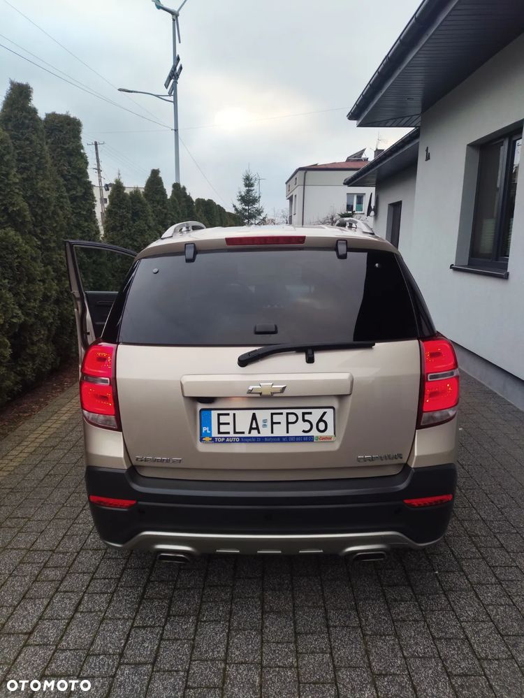 Chevrolet Captiva 2.2 D LTZ - 11
