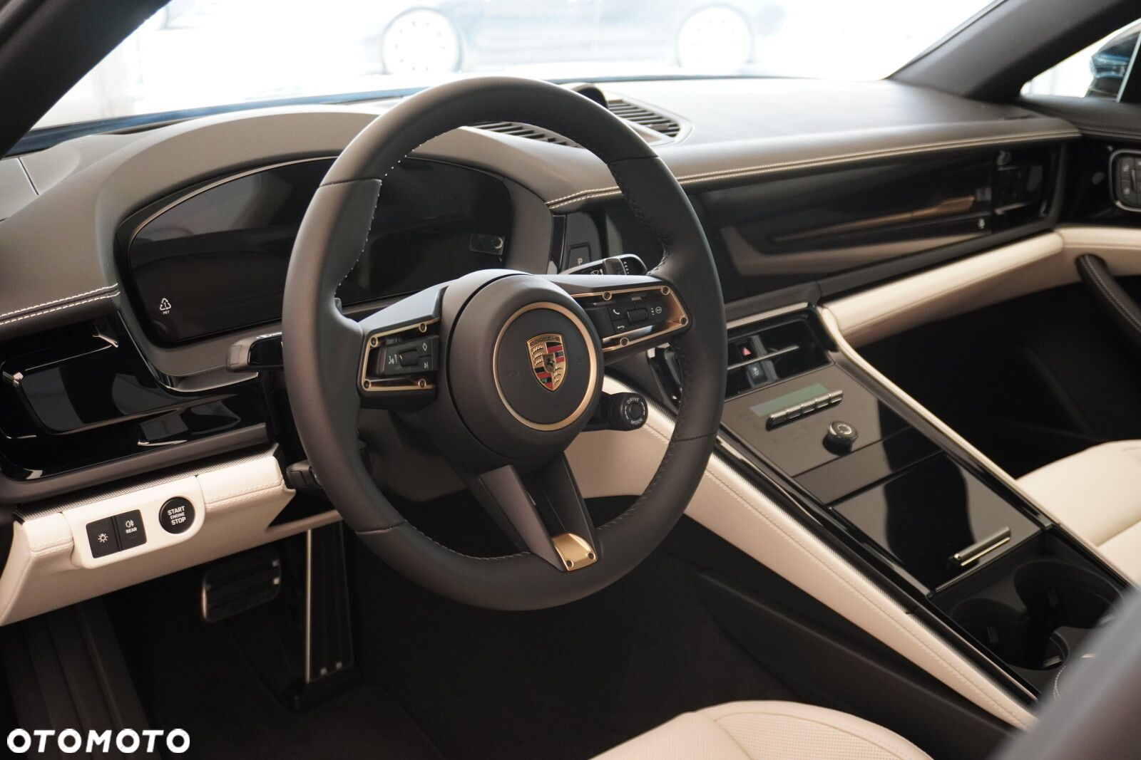 Porsche Panamera - 13